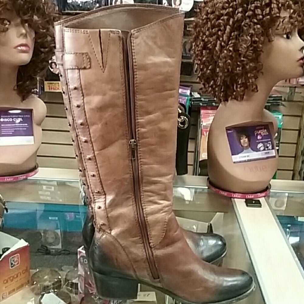 Arturo chiang boots